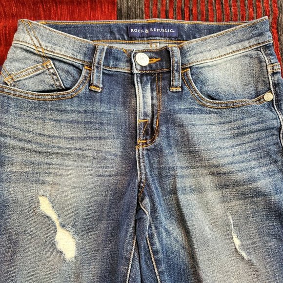 Rock and Republic Distressed Skinny Jeans! Size 2 - Picture 6 of 10